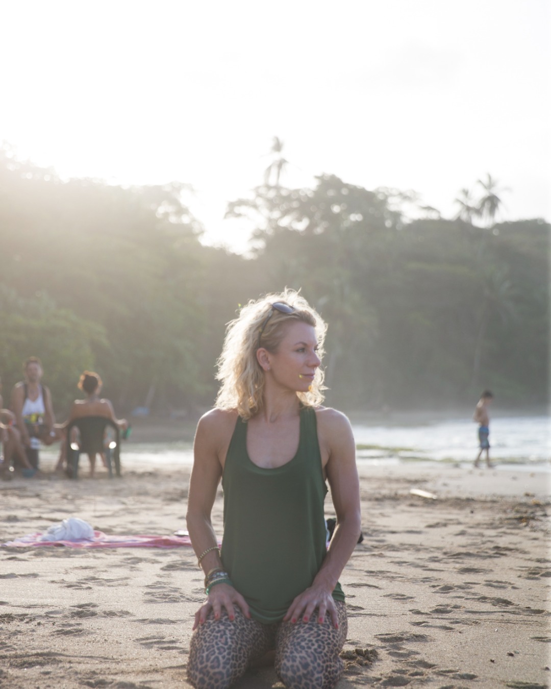 Costa Rica Yoga - Ester Gebuis_adobespark